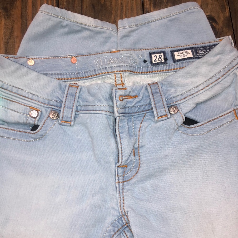 Miss Me Skinny Jeans